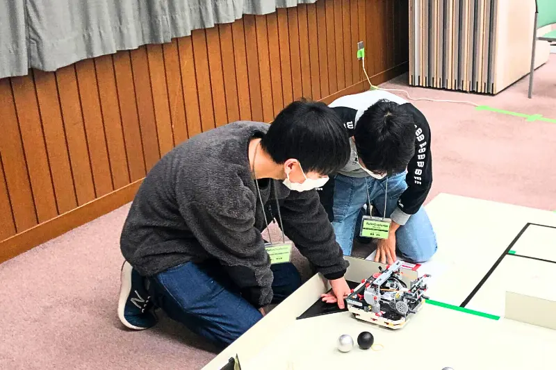 イメージ:完成までのプロセスを重視、話し合い